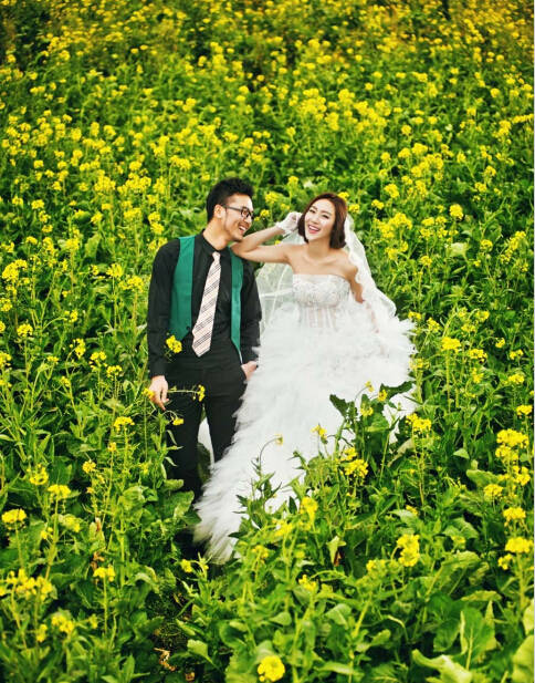 2016西安最新油菜花婚纱照片欣赏!